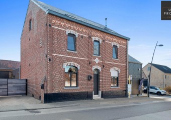 Hoeledensebaan 77