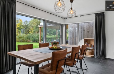 Gelijkvloerse verd. + tuin te koop in 